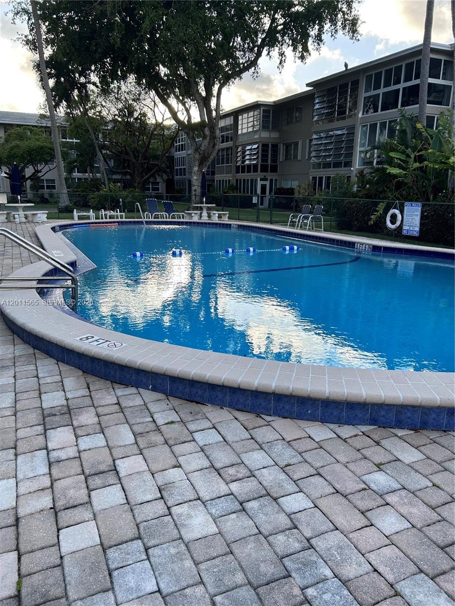 RIO NUEVO "B" CONDO - Residential