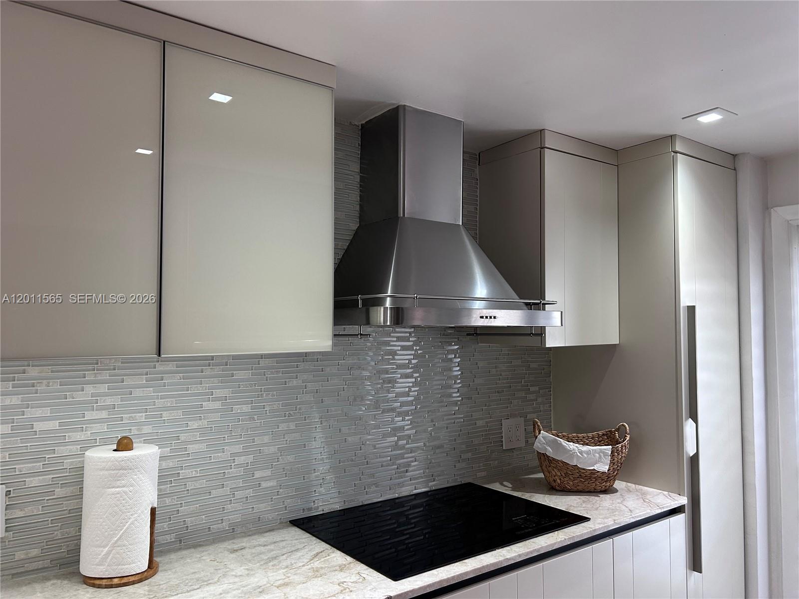 RIO NUEVO "B" CONDO - Residential