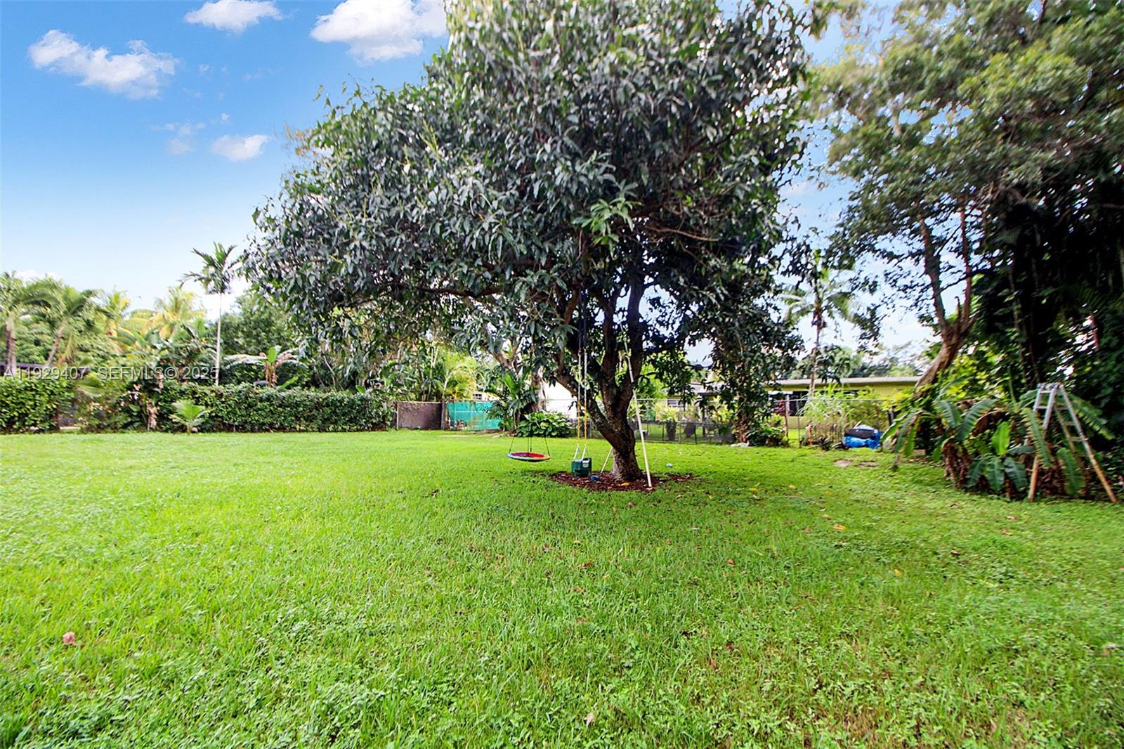 BISC GARDENS SEC F PT 1 - Residential