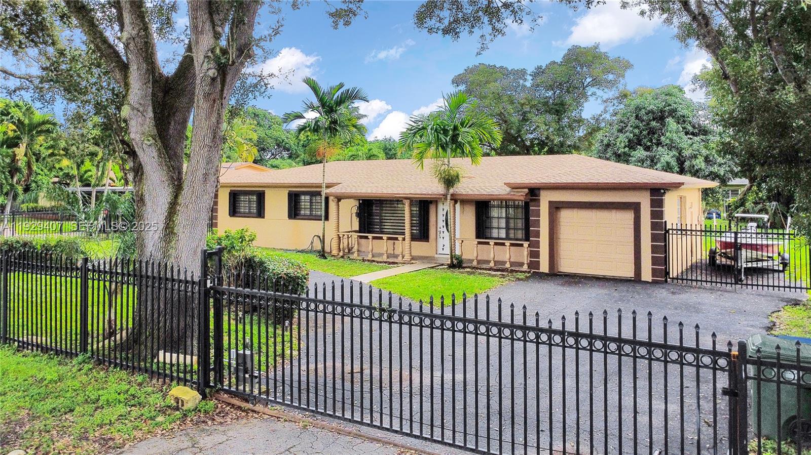 BISC GARDENS SEC F PT 1 - Residential