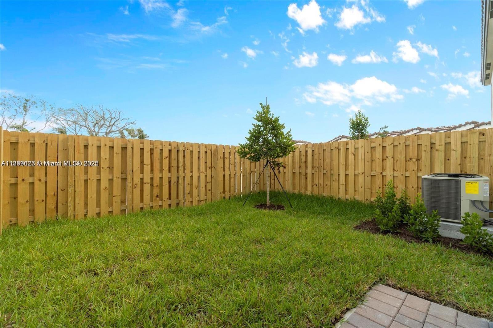 SILVER PALM RESIDENTIAL H - Residential