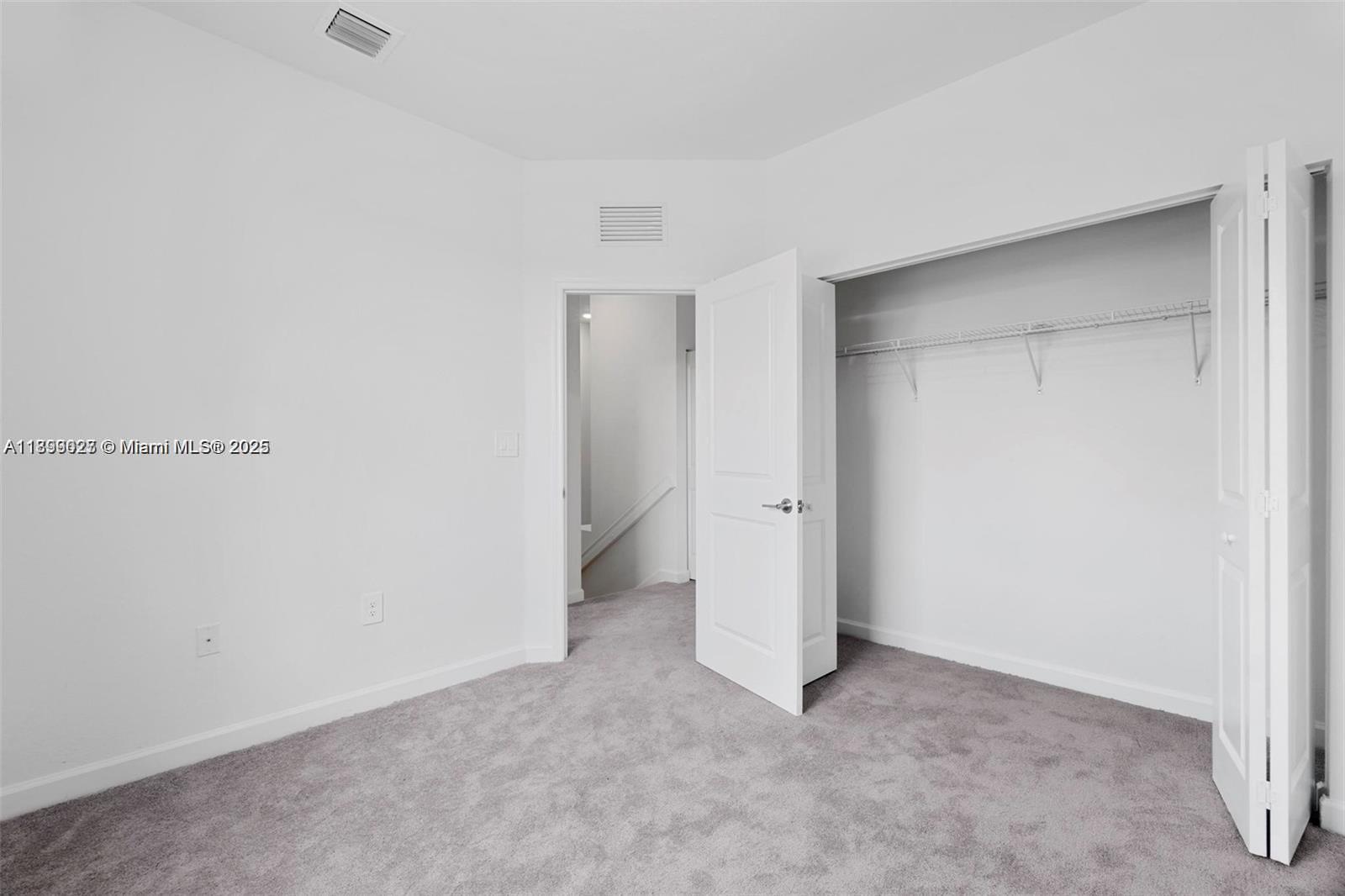 SILVER PALM RESIDENTIAL H - Residential