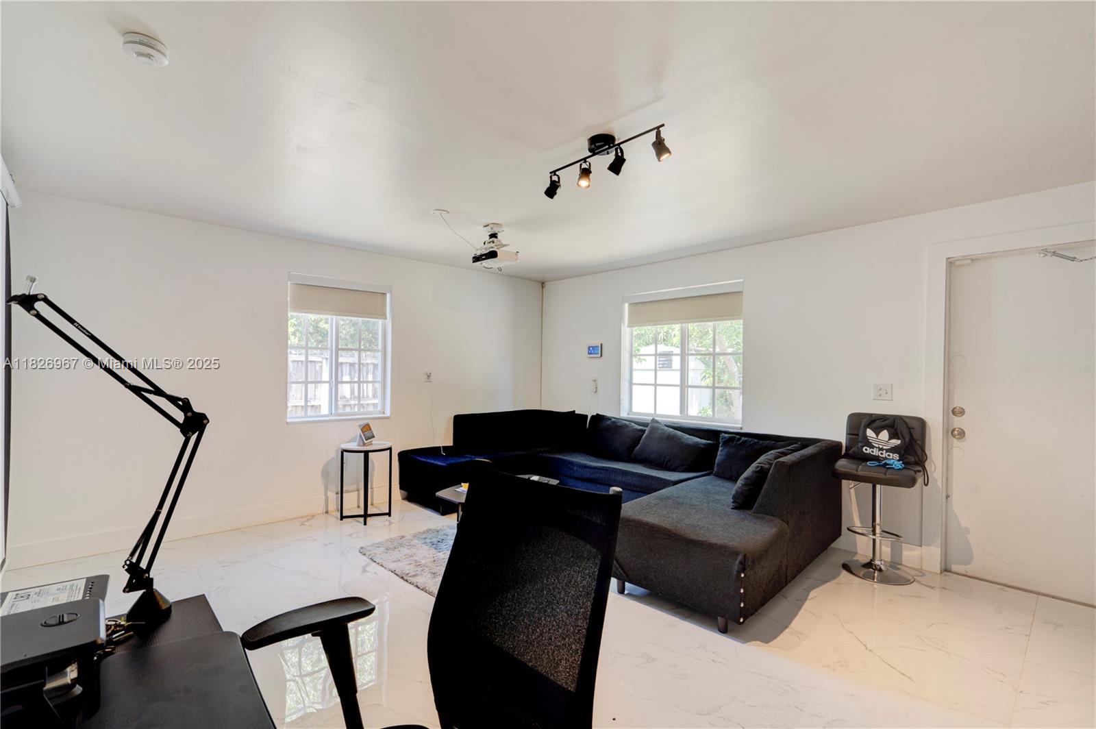 NICHOLS HEIGHTS ADDN - Residential