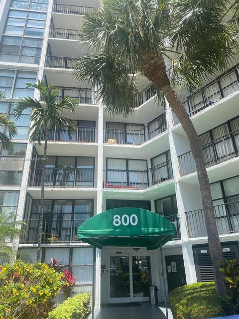 800 Parkview Dr 104 Hallandale Beach FL 33009