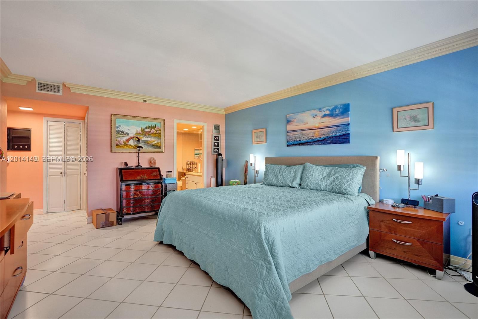 JOCKEY CLUB III CONDO - Residential