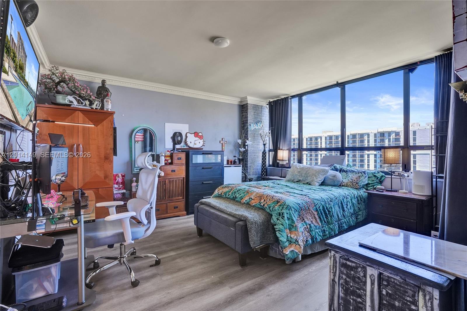 JOCKEY CLUB III CONDO - Residential