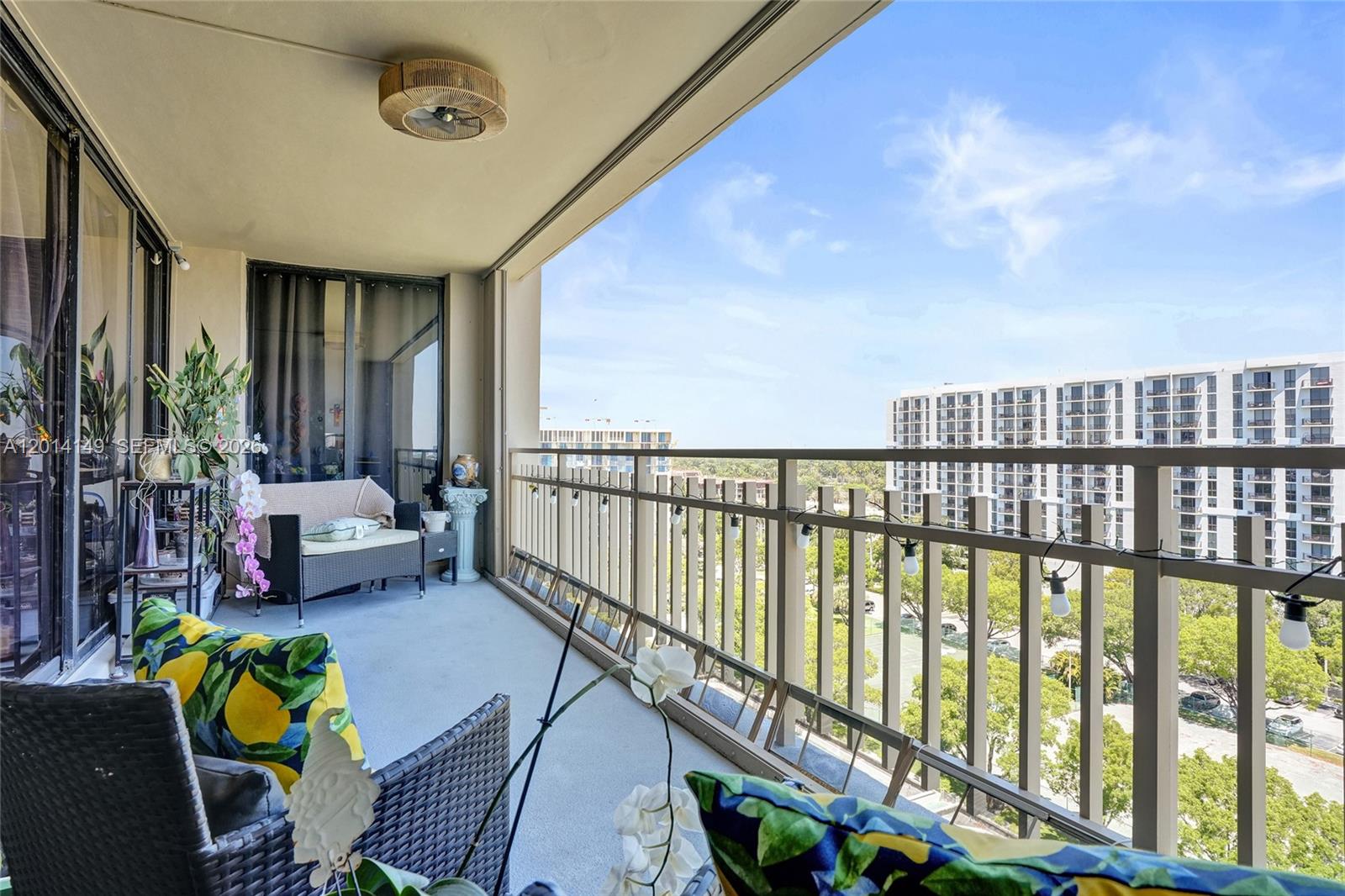 JOCKEY CLUB III CONDO - Residential