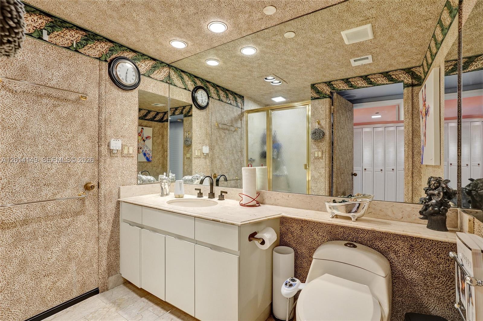 JOCKEY CLUB III CONDO - Residential