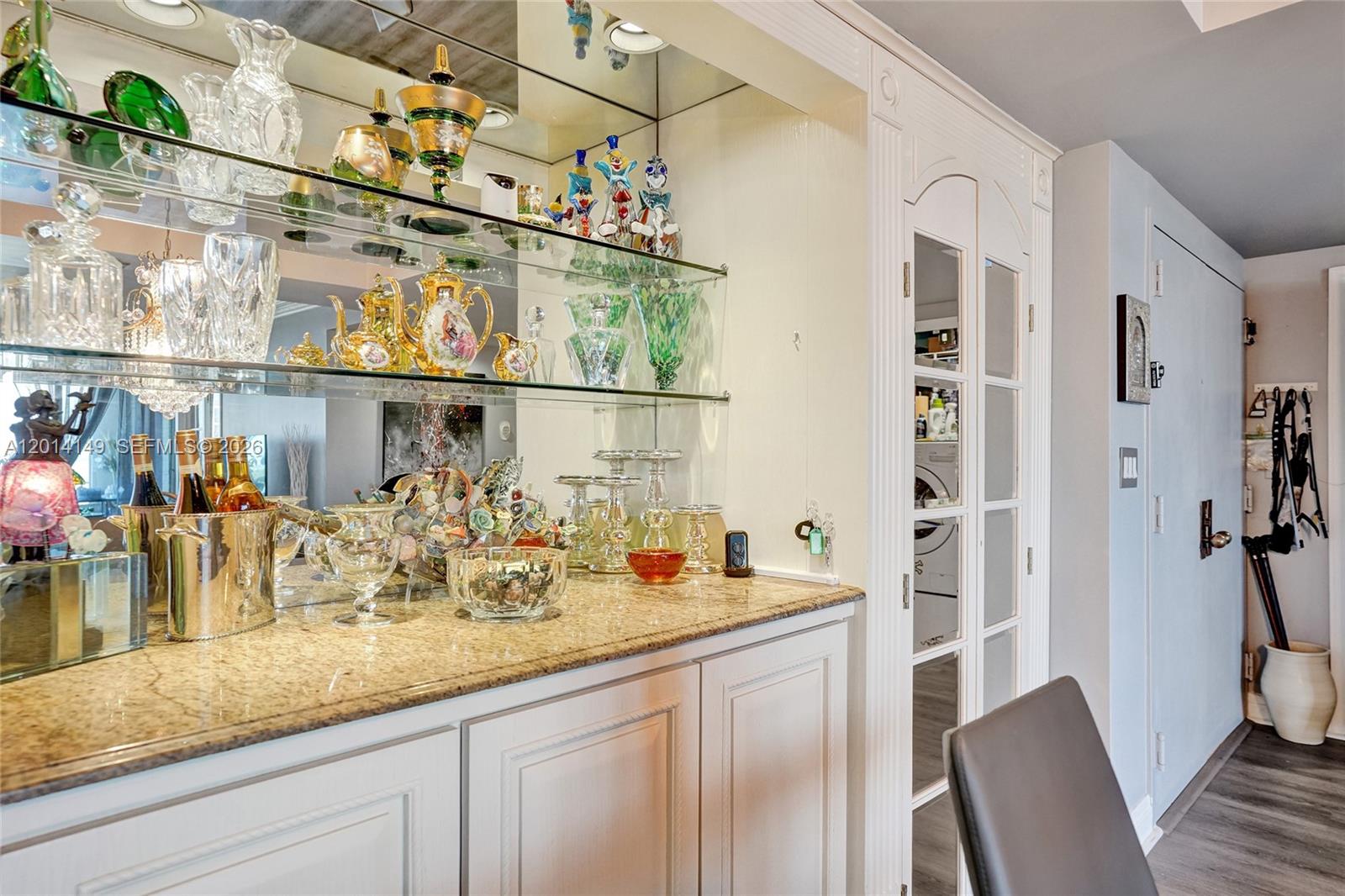 JOCKEY CLUB III CONDO - Residential