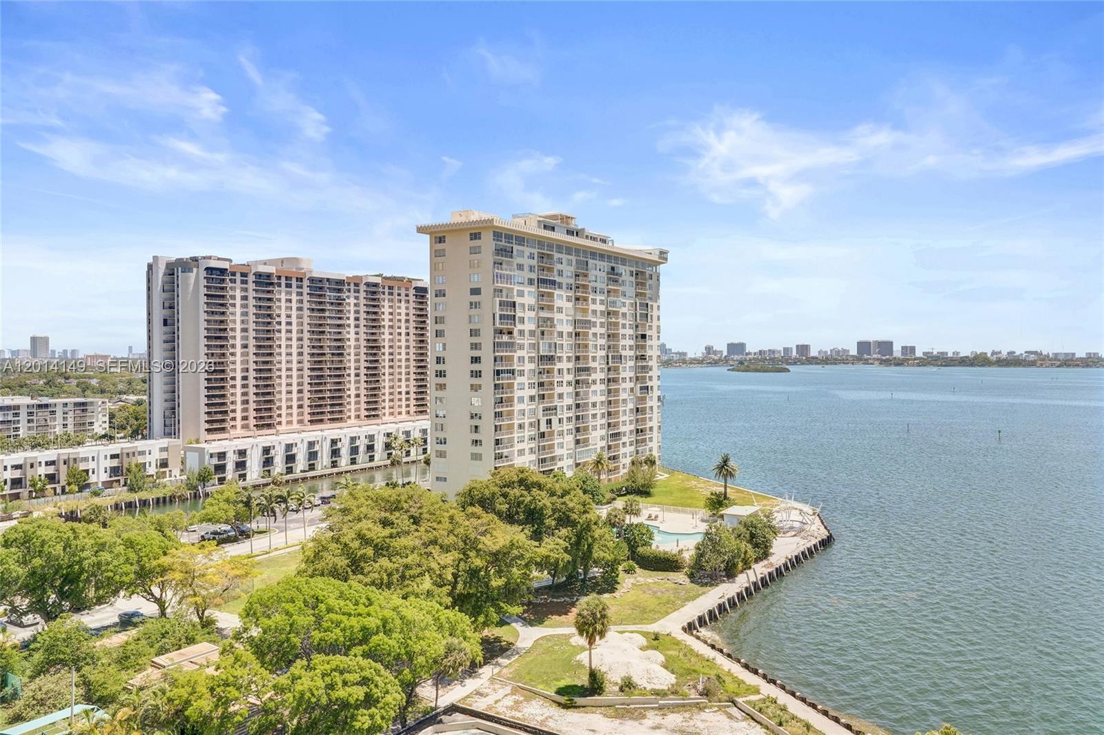 JOCKEY CLUB III CONDO - Residential