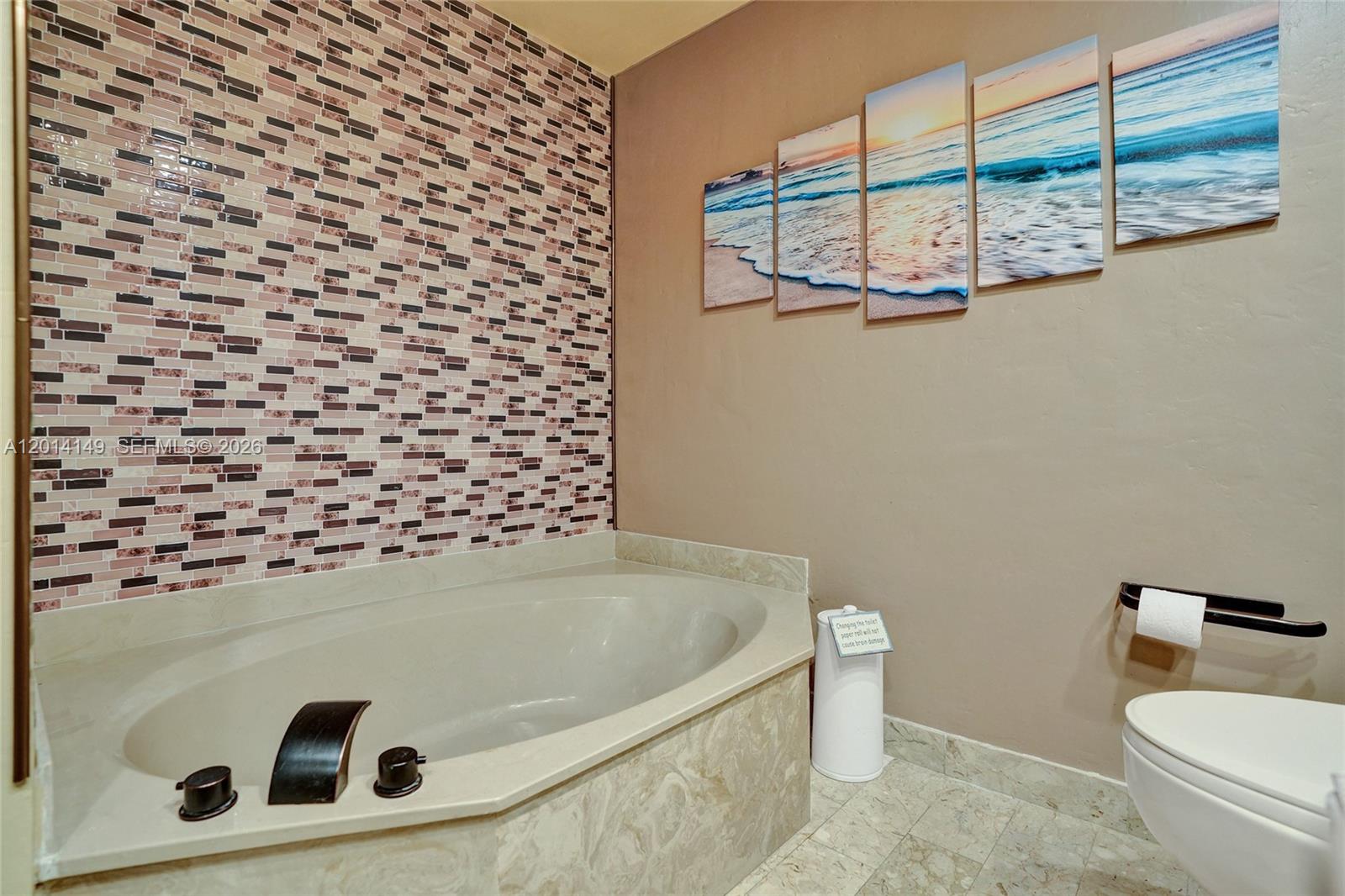 JOCKEY CLUB III CONDO - Residential