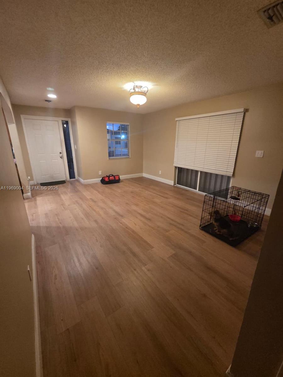 TOWN OF MODELO (DANIA) B- - Residential