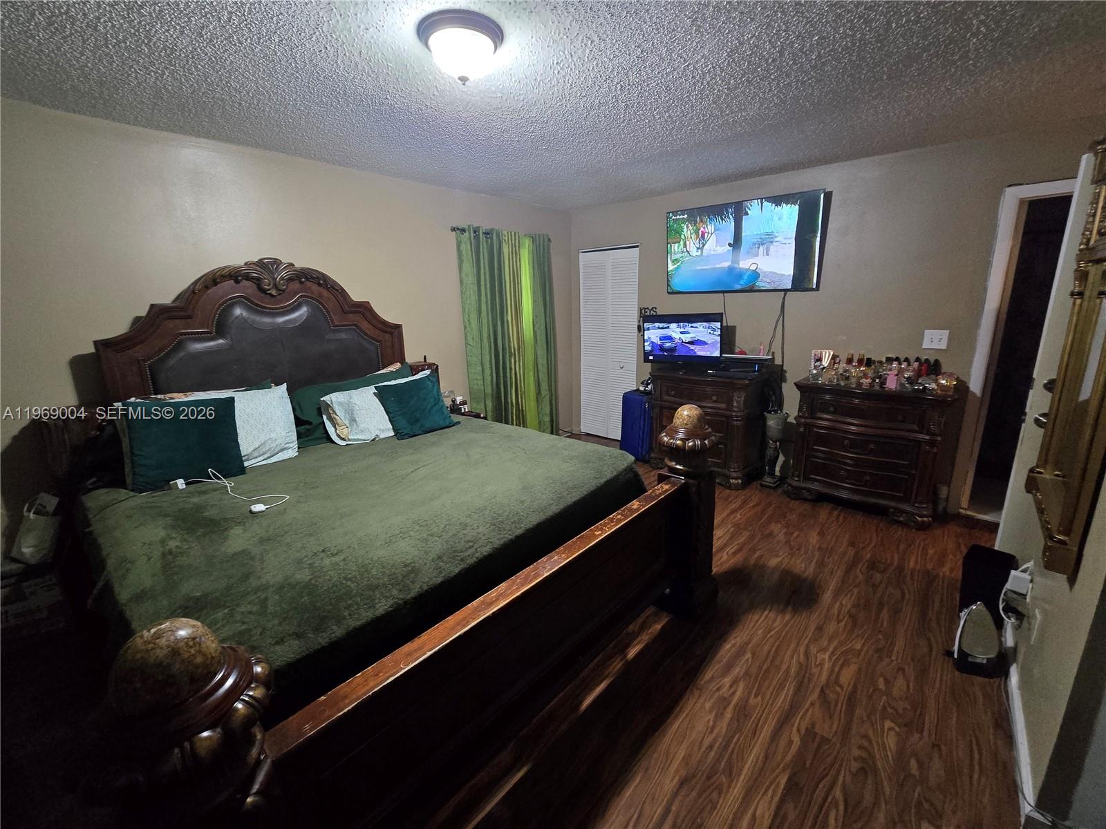 TOWN OF MODELO (DANIA) B- - Residential