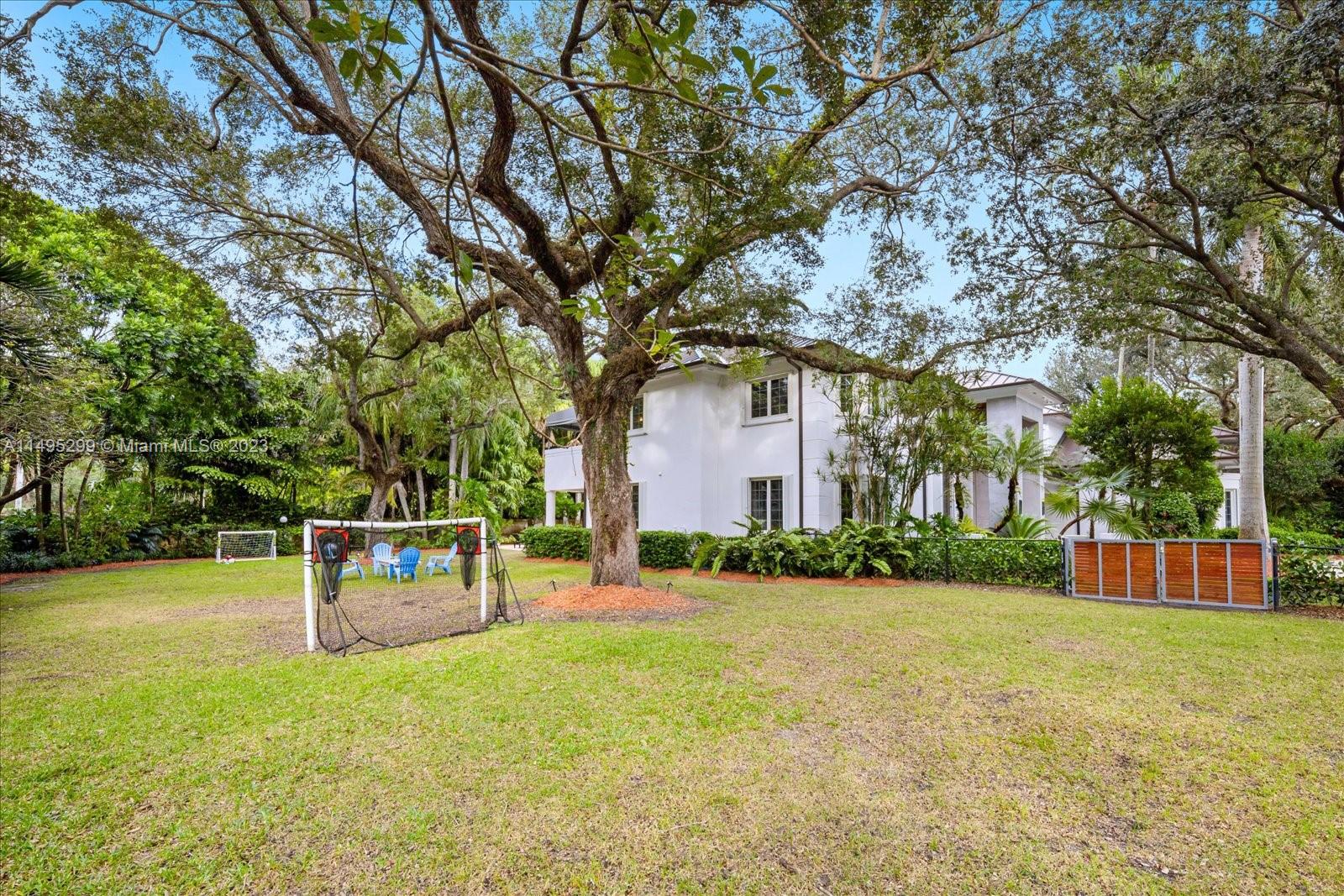 PONCE ROAD ESTATES - Residential