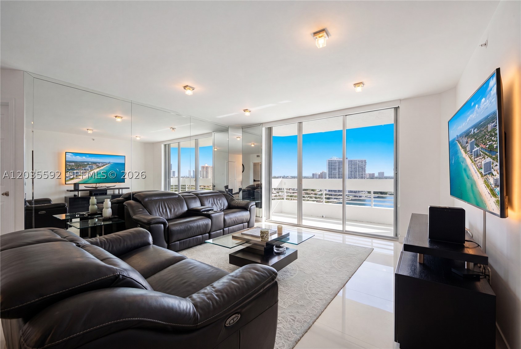 3530 Mystic Pointe Dr 2013