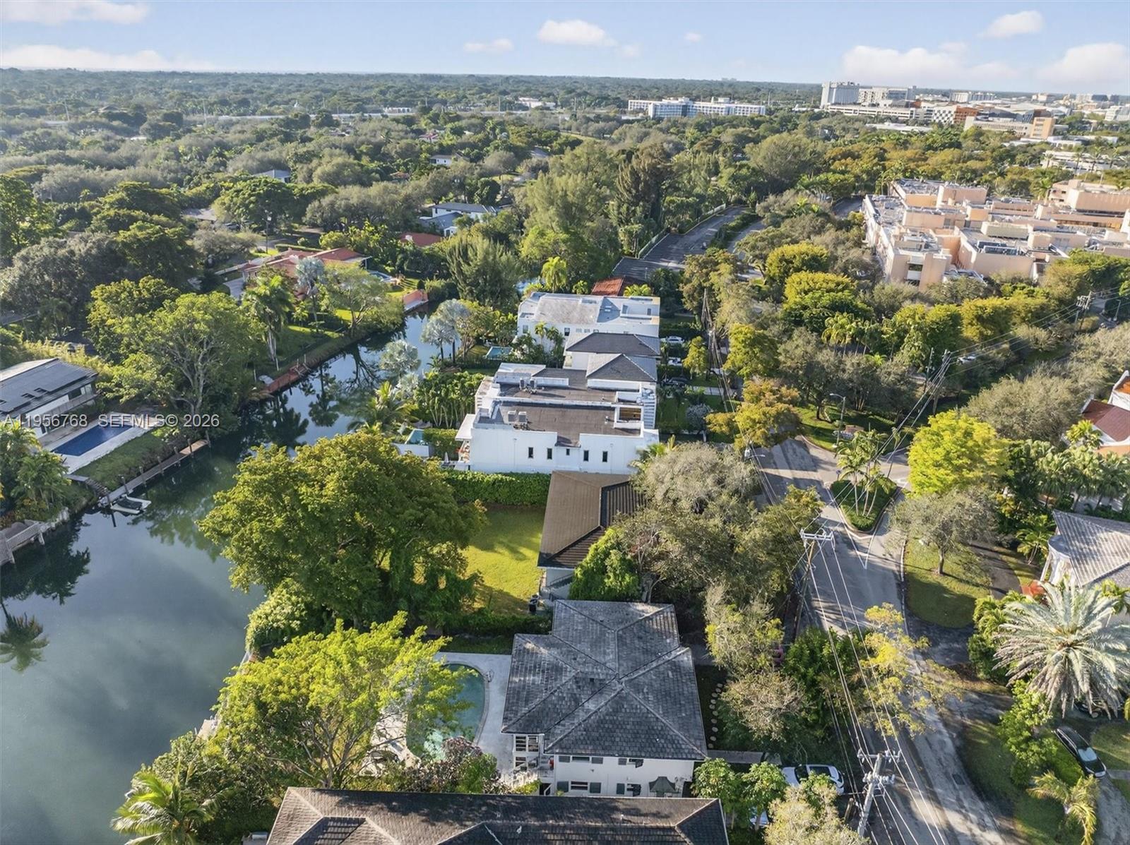 CORAL GABLES RIVIERA SEC - Land