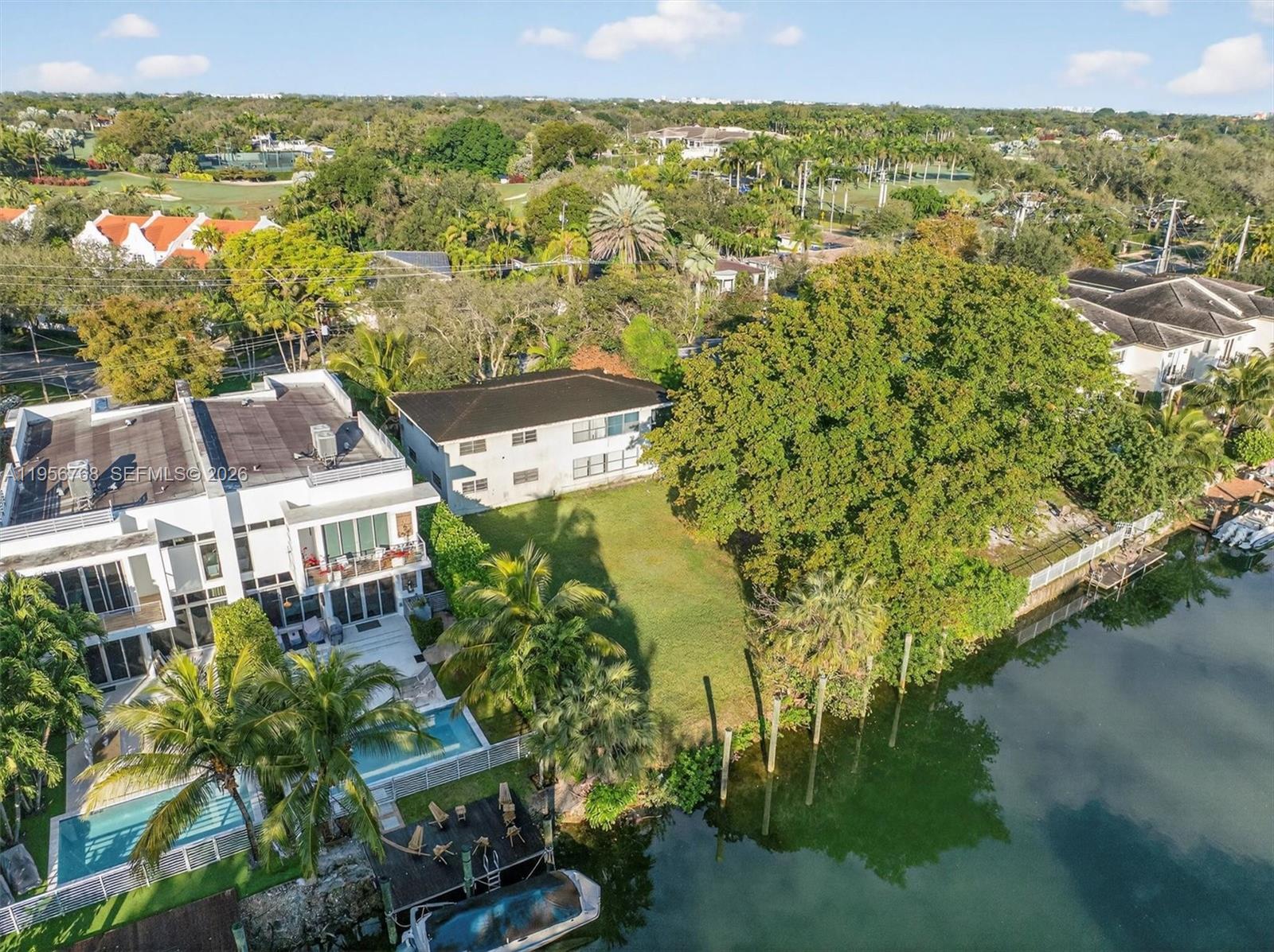 CORAL GABLES RIVIERA SEC - Land
