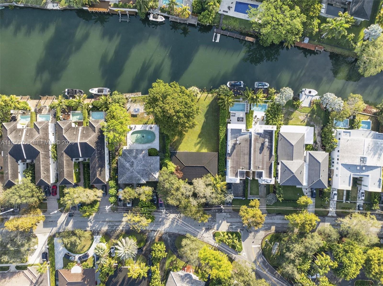 CORAL GABLES RIVIERA SEC - Land