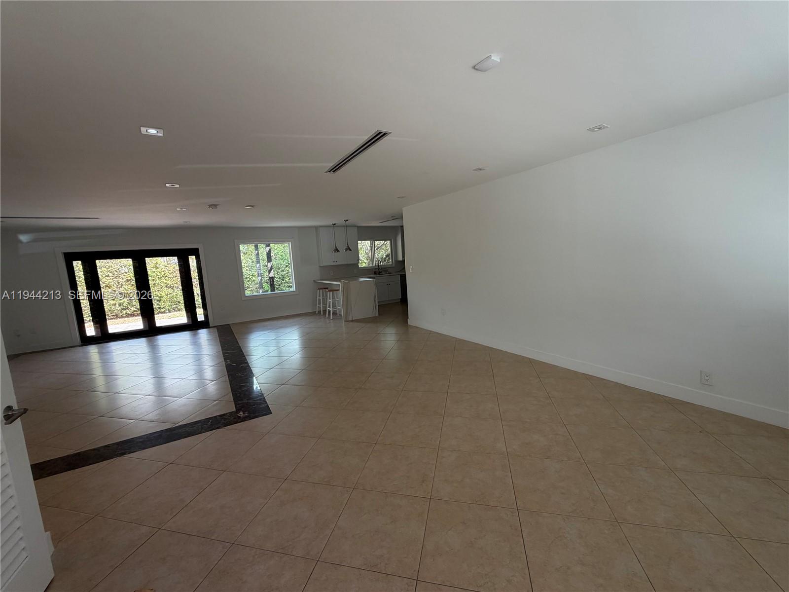 SUNSET GARDENS - Residential