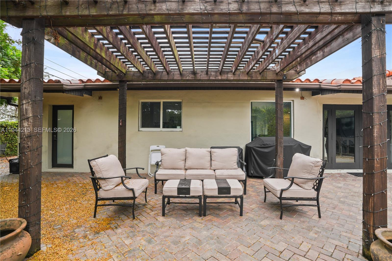 SUNSET GARDENS - Residential