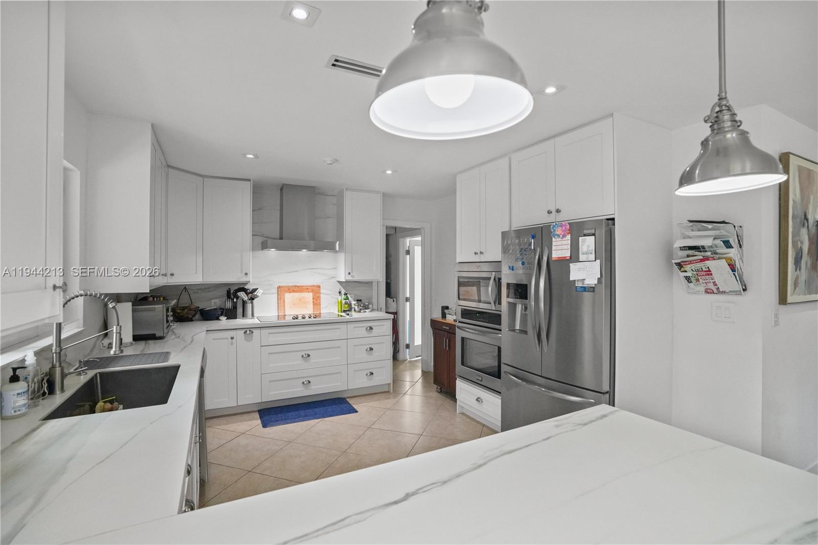 SUNSET GARDENS - Residential