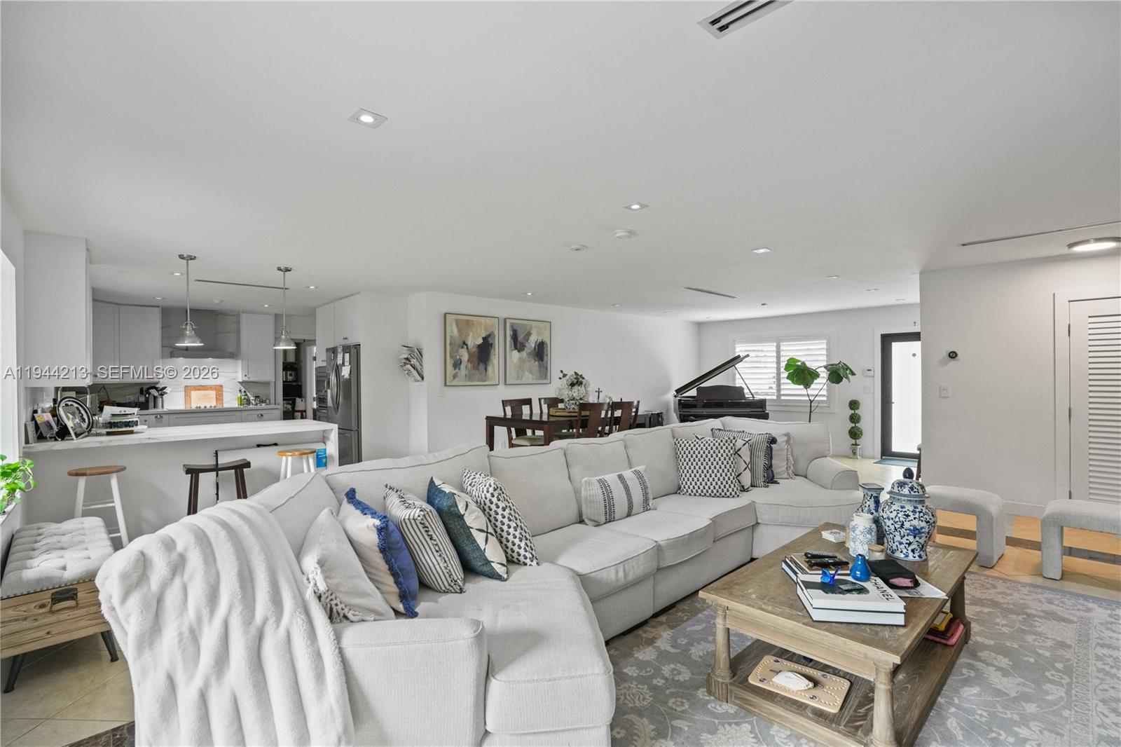 SUNSET GARDENS - Residential