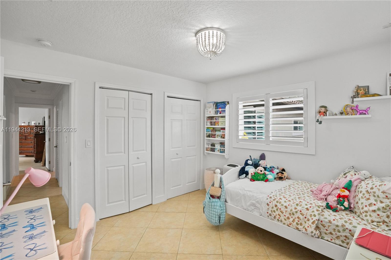 SUNSET GARDENS - Residential