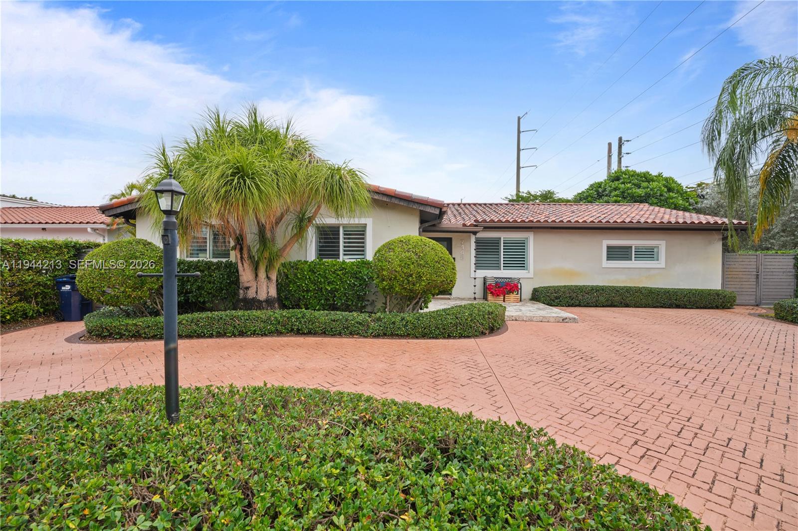 SUNSET GARDENS - Residential