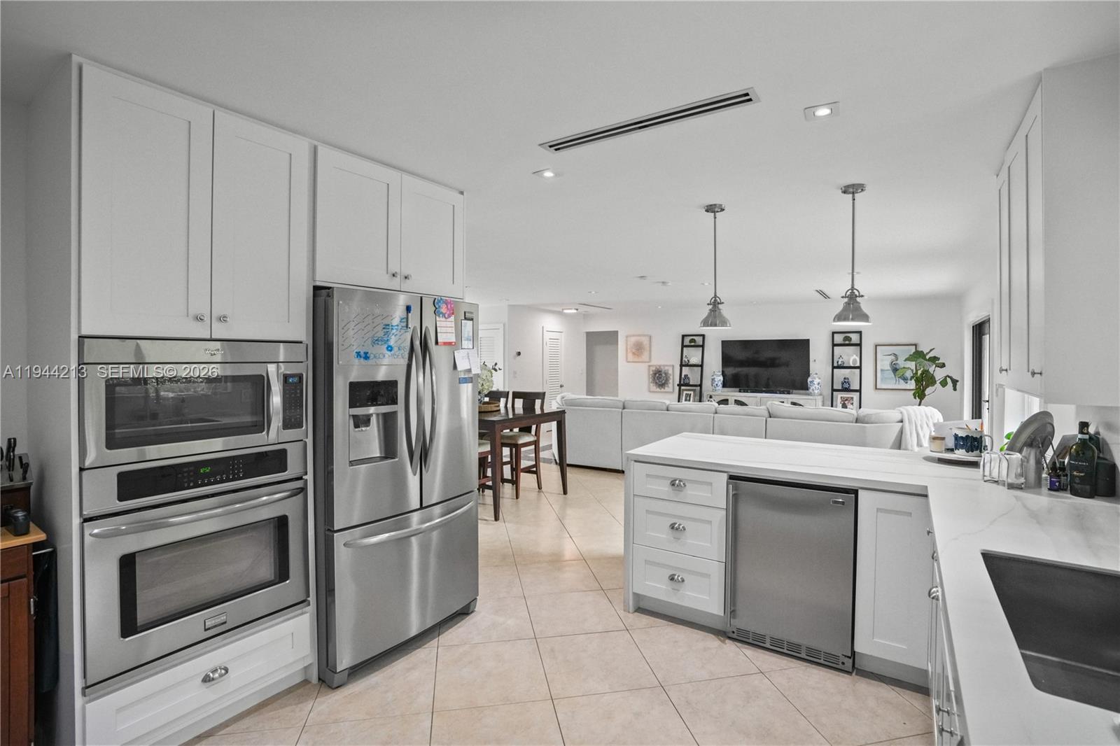 SUNSET GARDENS - Residential