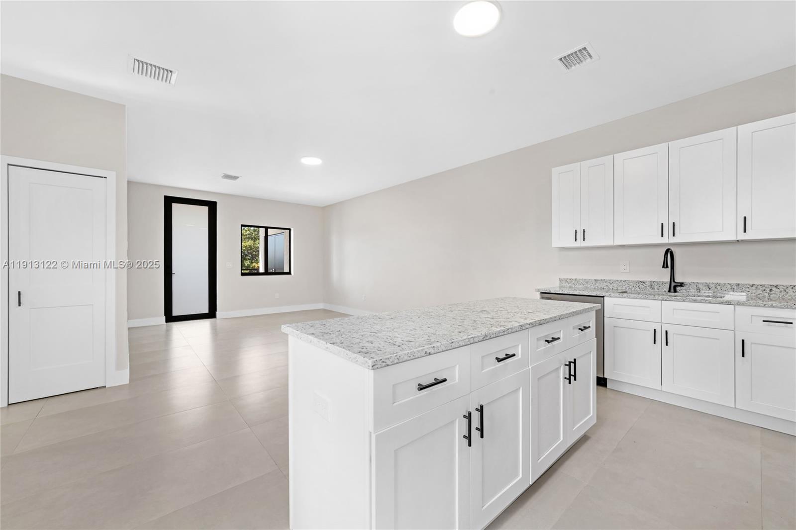 INGLESIDE PARK - Residential Lease