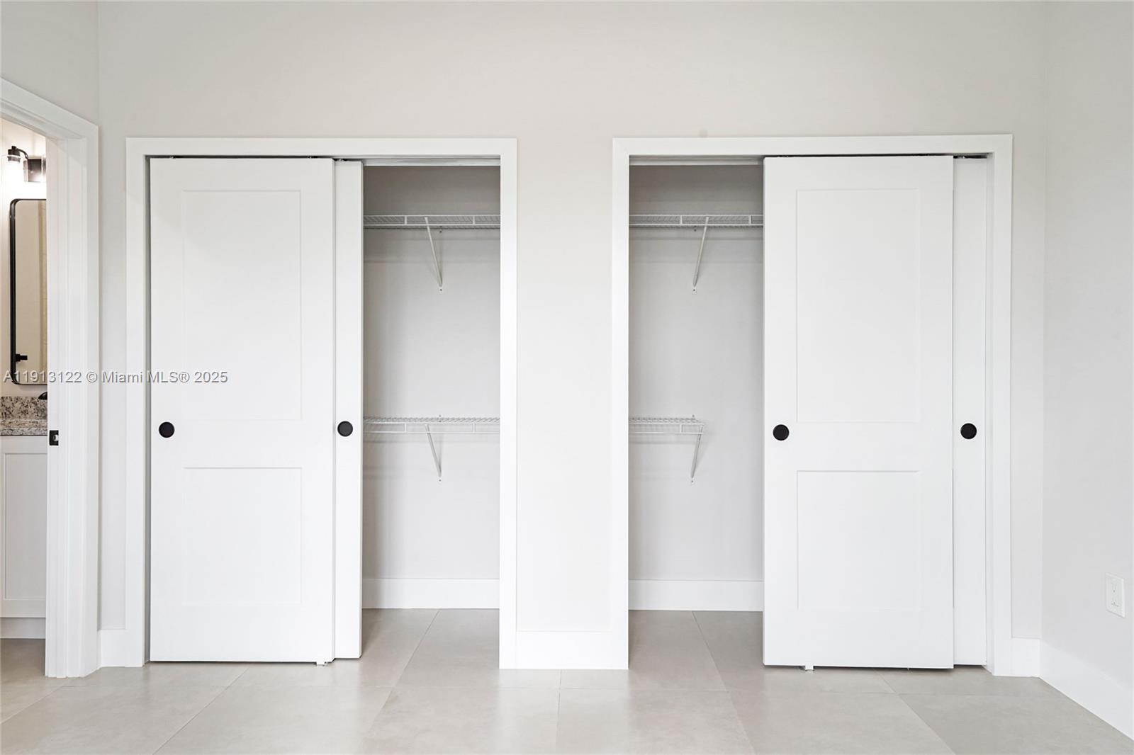 INGLESIDE PARK - Residential Lease