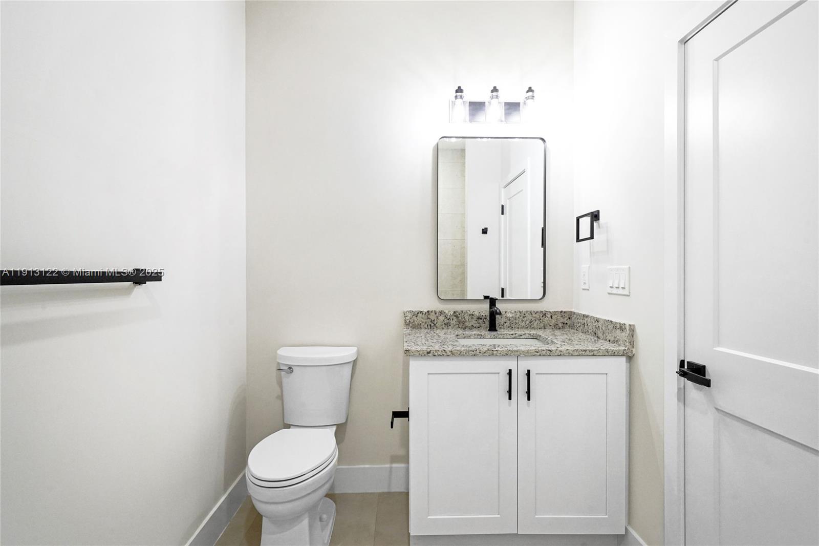 INGLESIDE PARK - Residential Lease