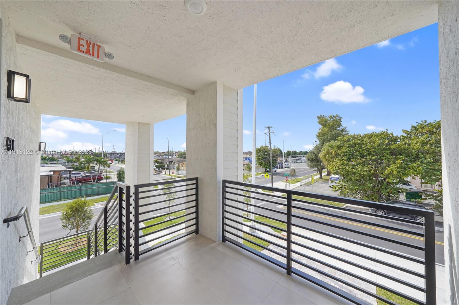 INGLESIDE PARK - Residential Lease