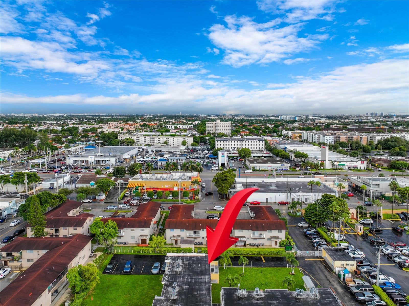 COURTYARDS II CONDO - Residential