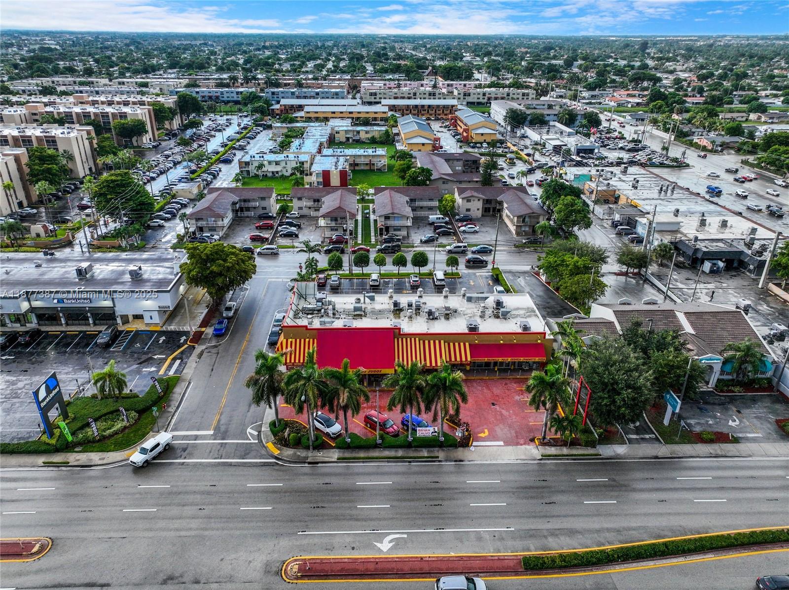 COURTYARDS II CONDO - Residential