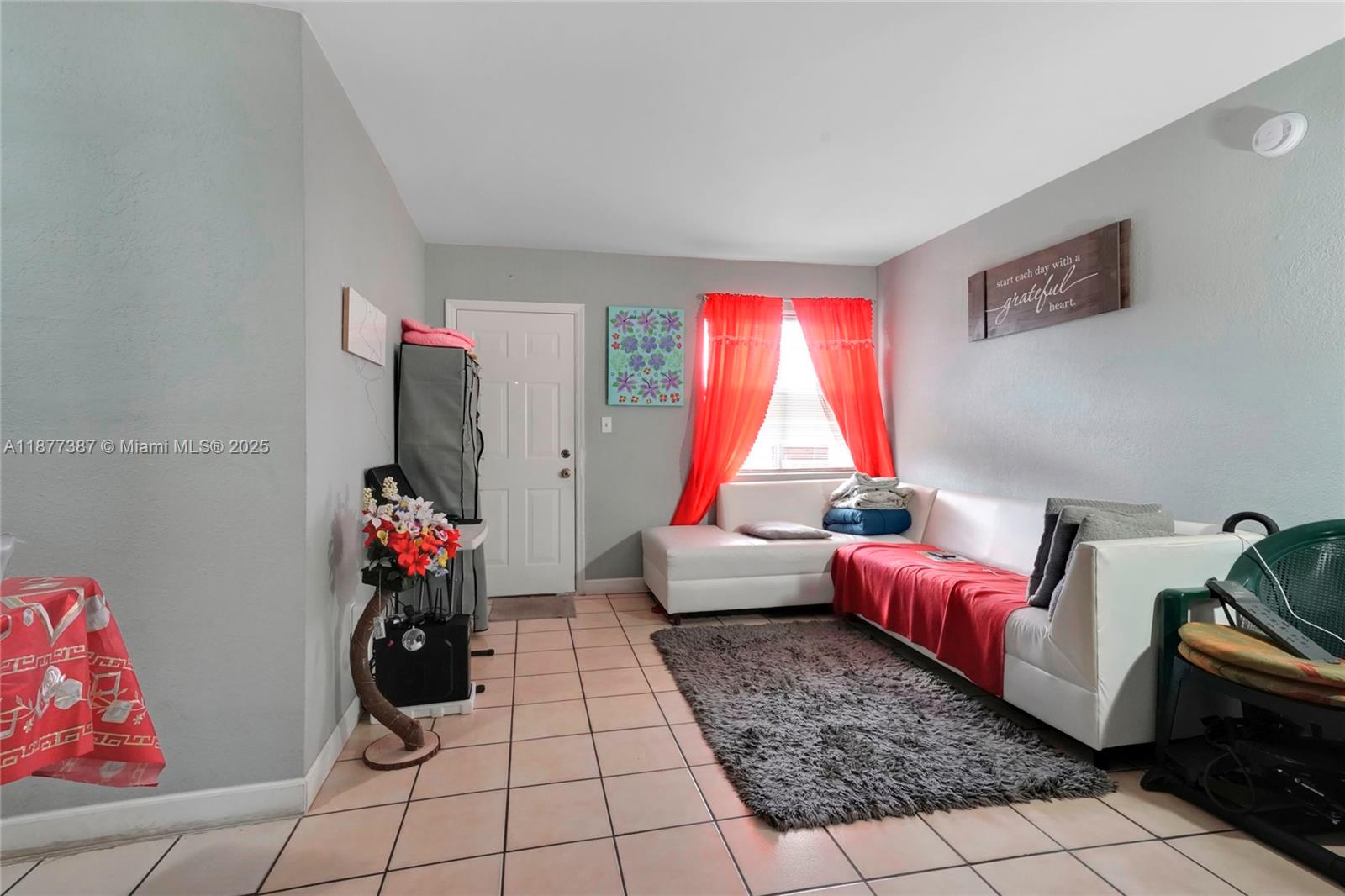 COURTYARDS II CONDO - Residential