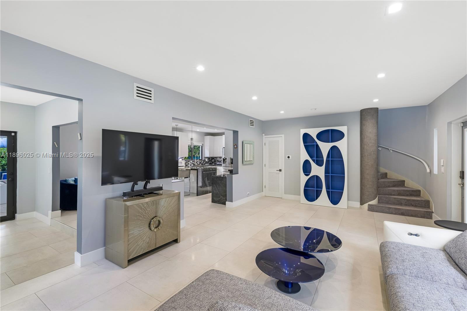 BEACH VIEW ADDN - Residential