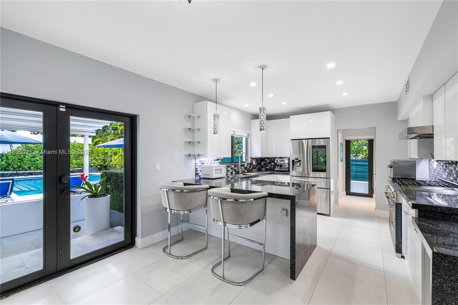 BEACH VIEW ADDN - Residential