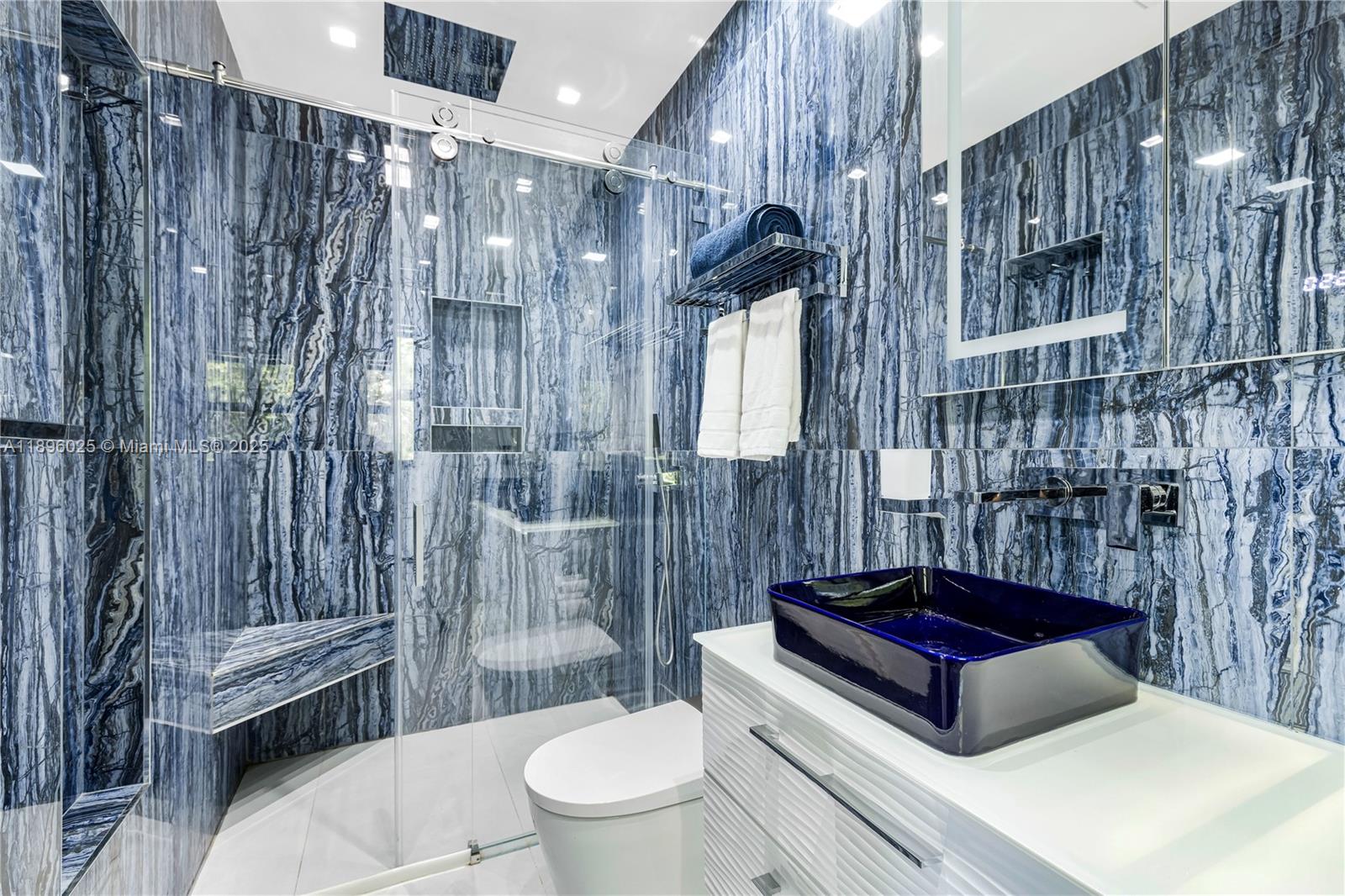 BEACH VIEW ADDN - Residential