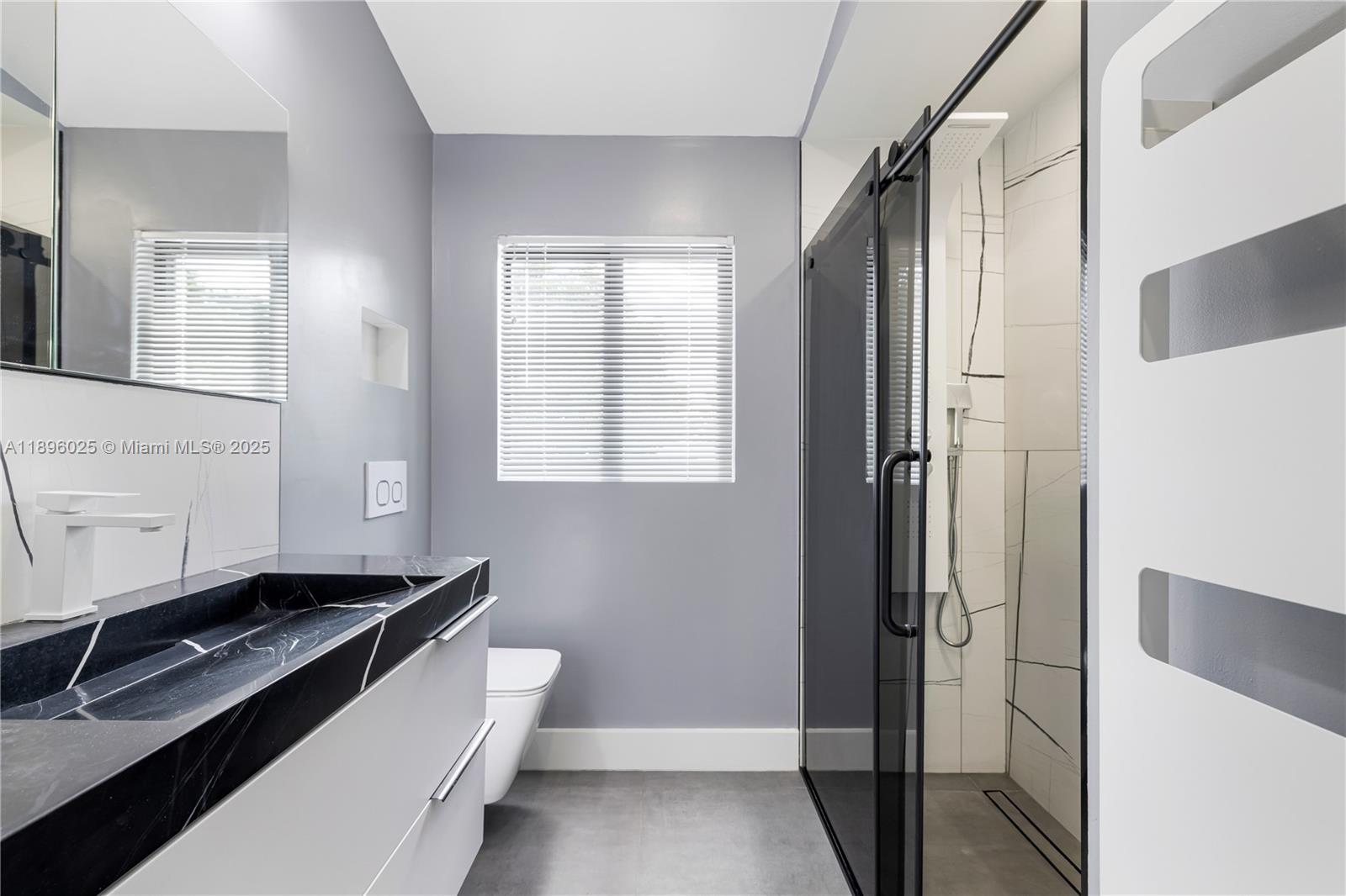 BEACH VIEW ADDN - Residential