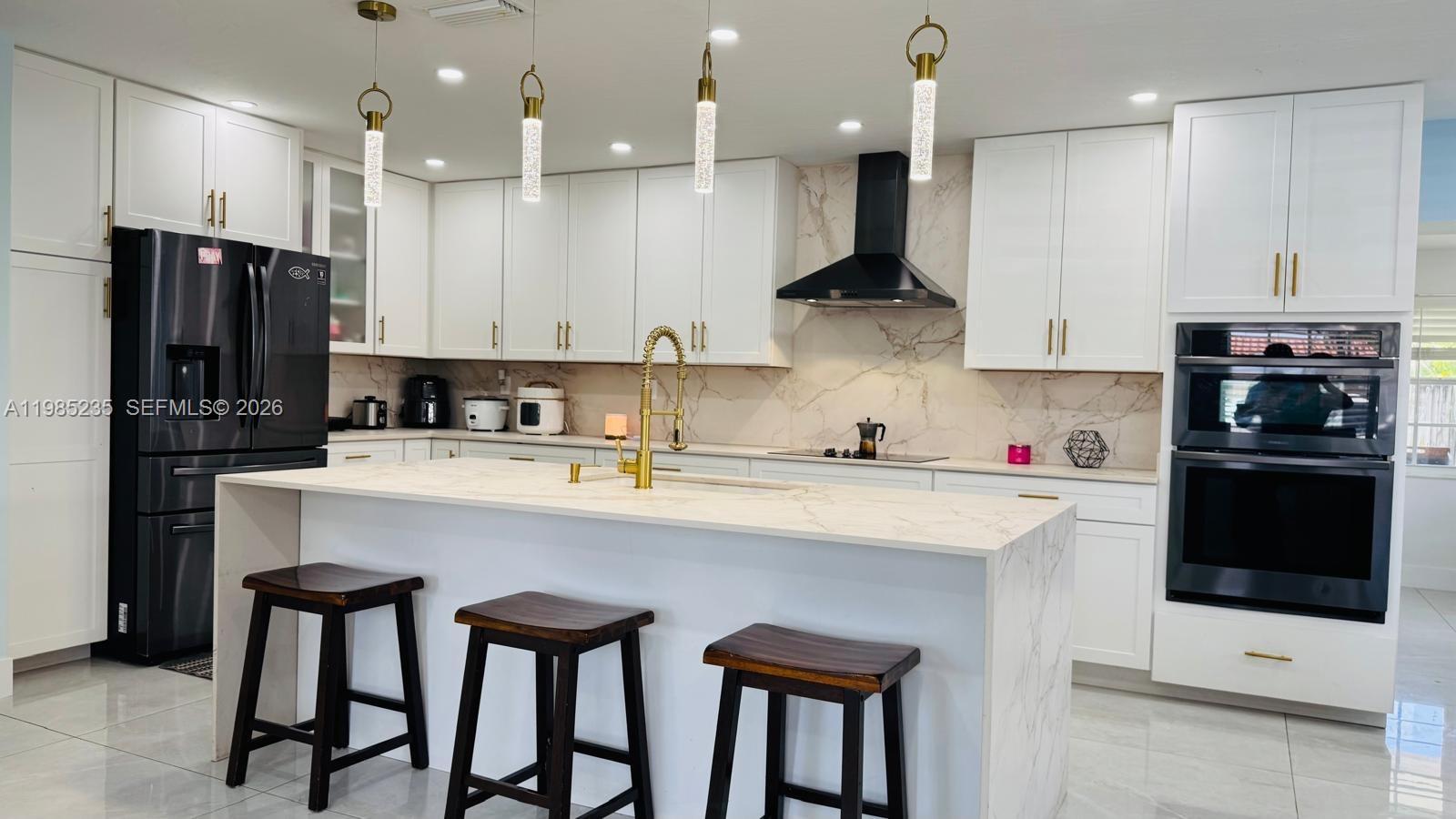 CORAL PARK ESTATES SEC 5 - Residential