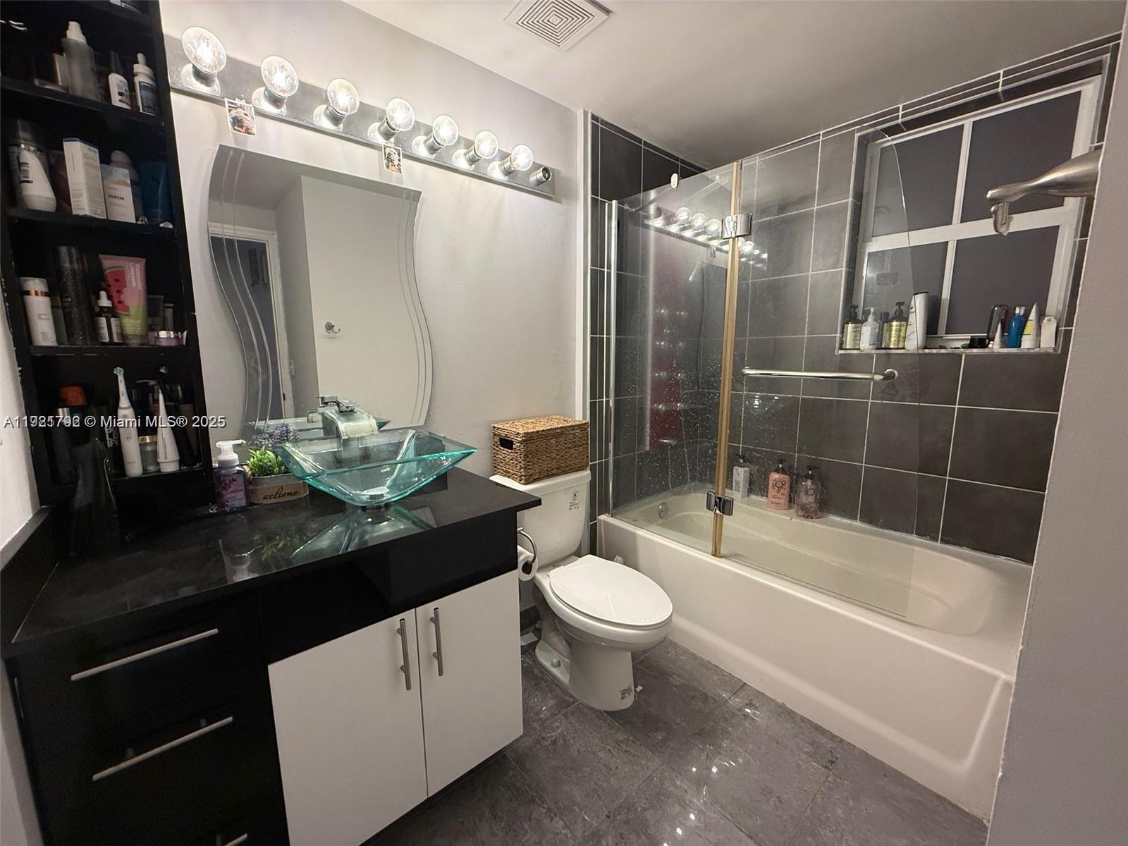 EL-AD RESIDENCES AT MIRAM - Residential