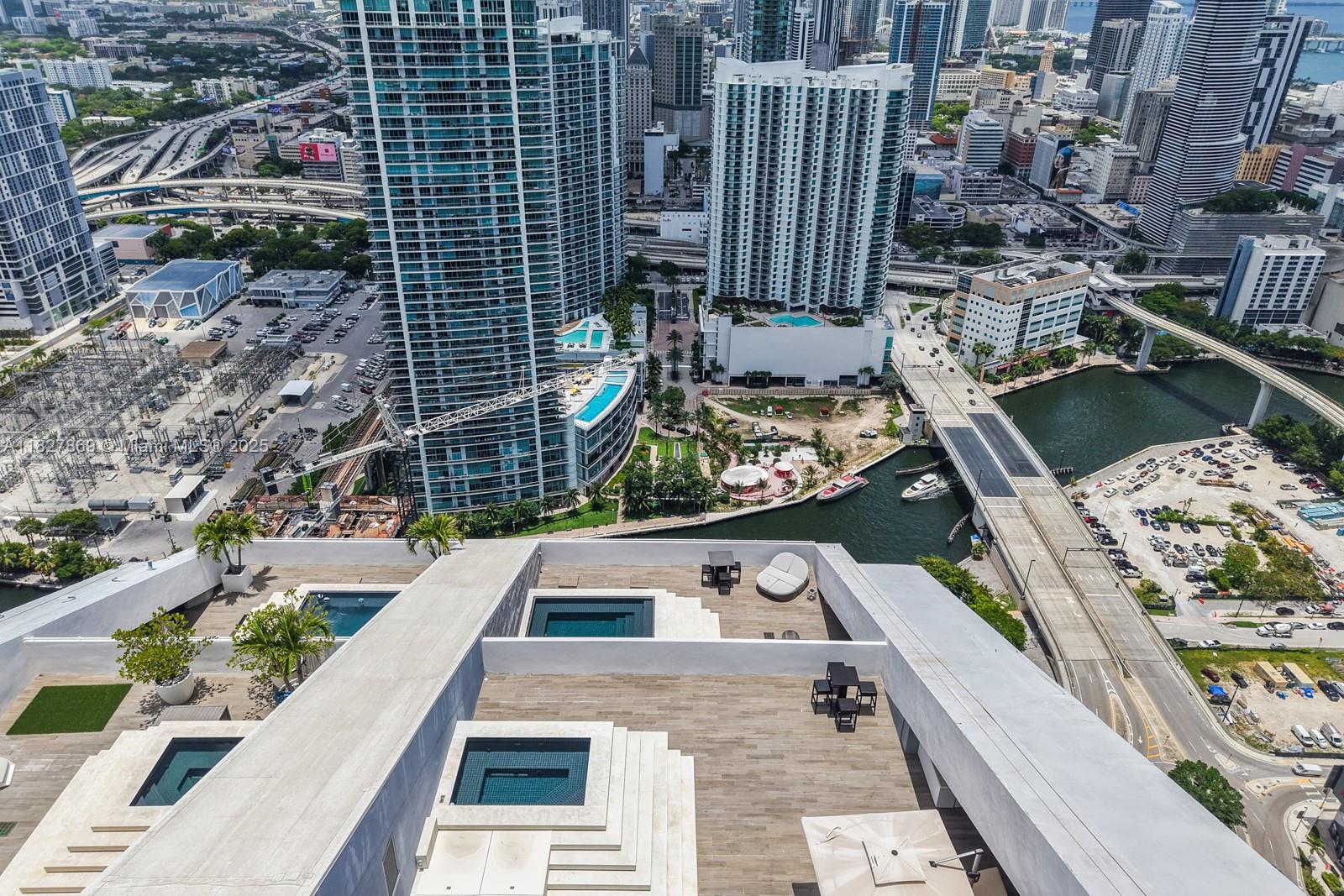 88 SW 7th St UPH4204