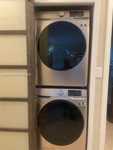 PACIFICA ESTATES - Residential