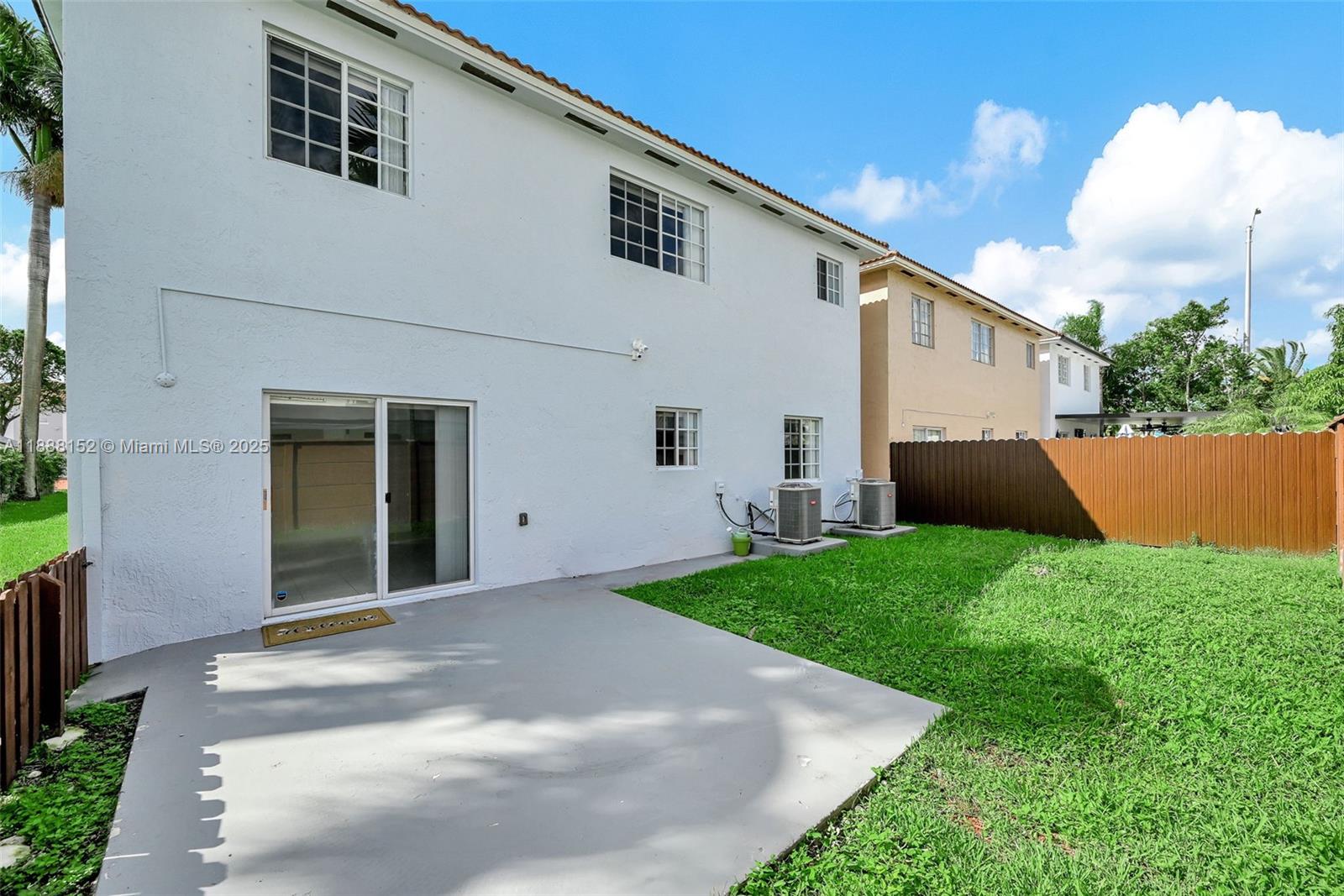 PRECIOUS HOMES AT TWIN LA - Residential