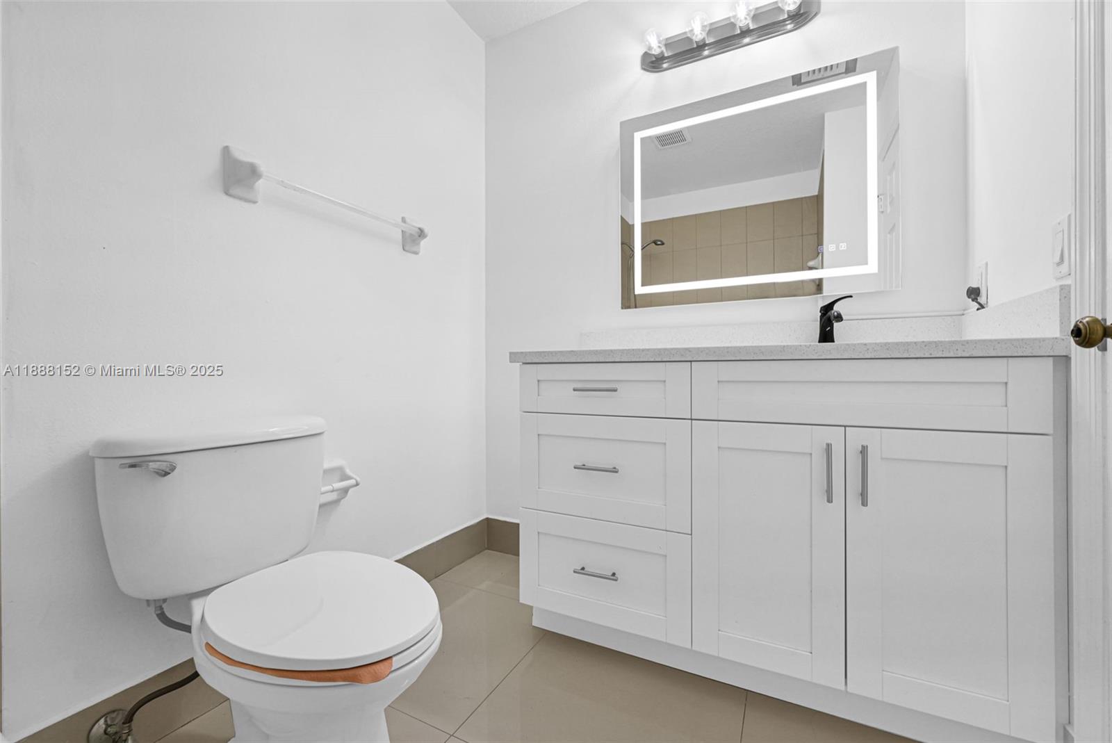 PRECIOUS HOMES AT TWIN LA - Residential