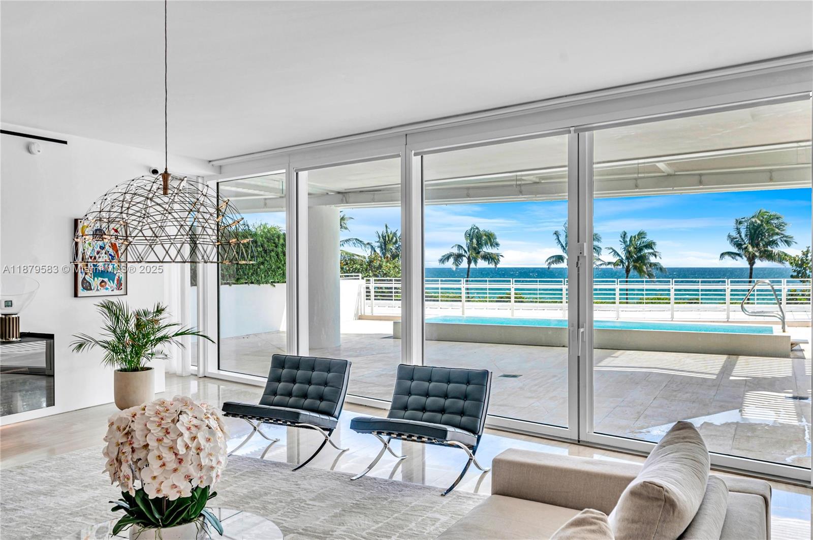 SURF CLUB CONDO - Residential