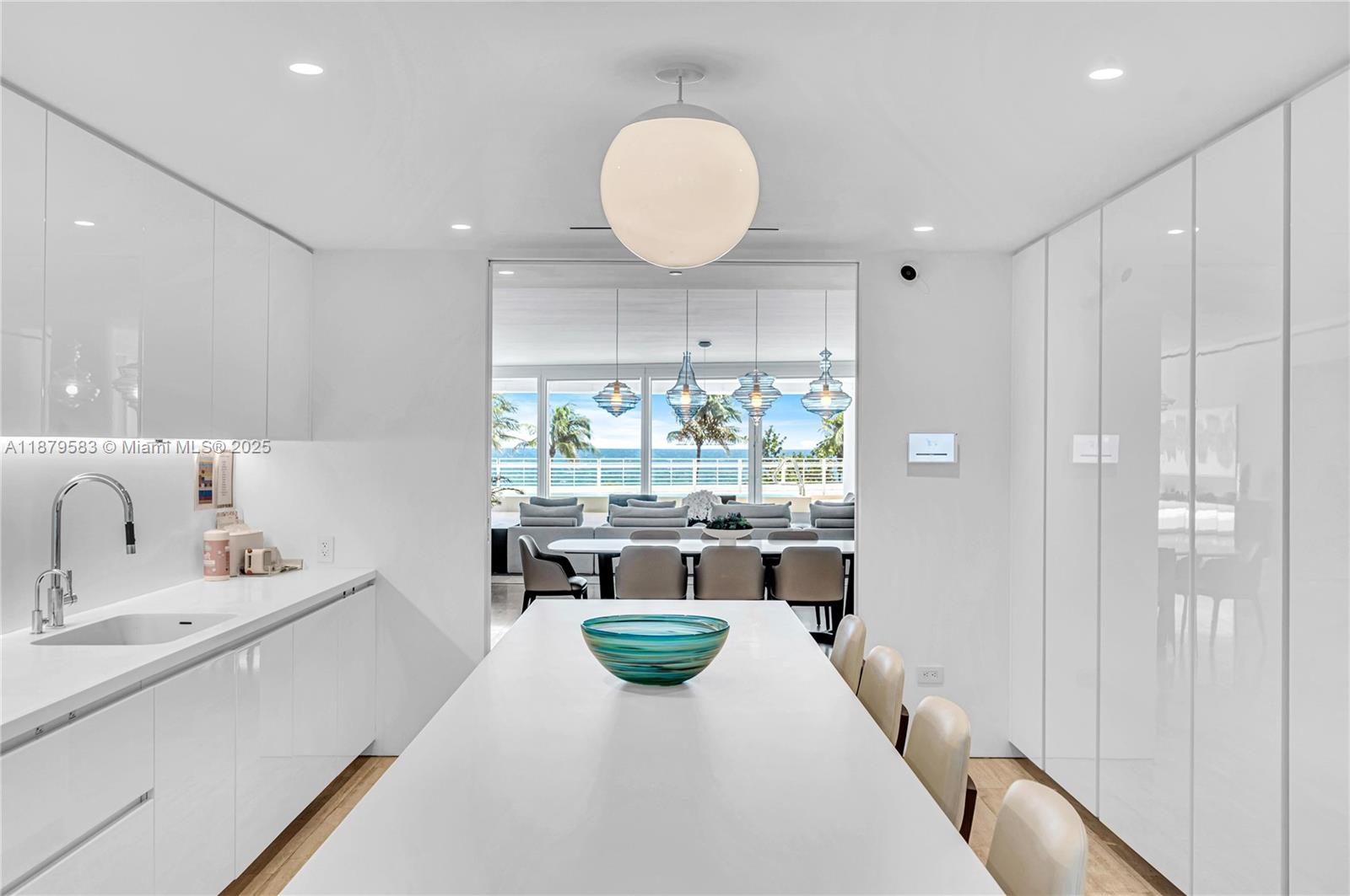 SURF CLUB CONDO - Residential