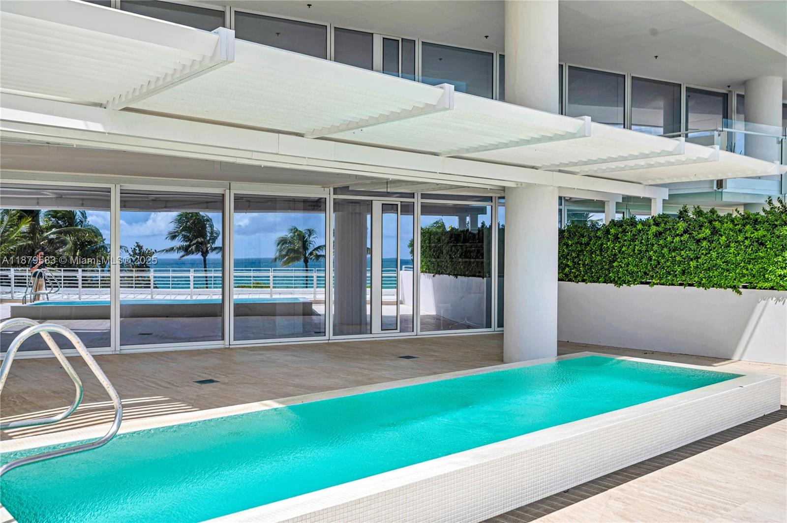 9001 Collins Ave S-201