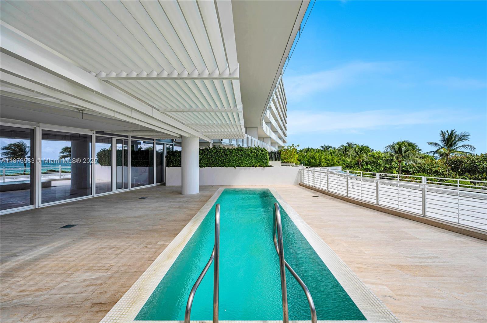 9001 Collins Ave S-201